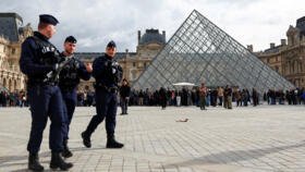 2025-11-02T134151Z-644056353-RC2BKHAGPHUA-RTRMADP-3-FRANCE-CRIME-LOUVRE